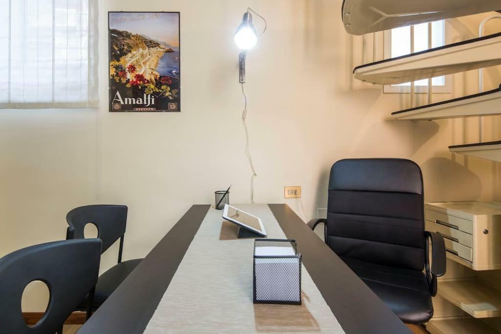 Bilocale In Centro Daire Salerno Dış mekan fotoğraf